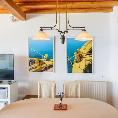 Lighthouse - Private Pool - Unlimited Sea View - 6 Pax Ferienhaus