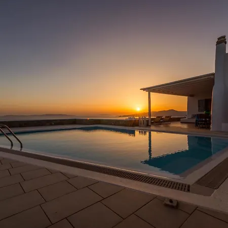 Lighthouse - Private Pool - Unlimited Sea View - 6 Pax Choulakia
